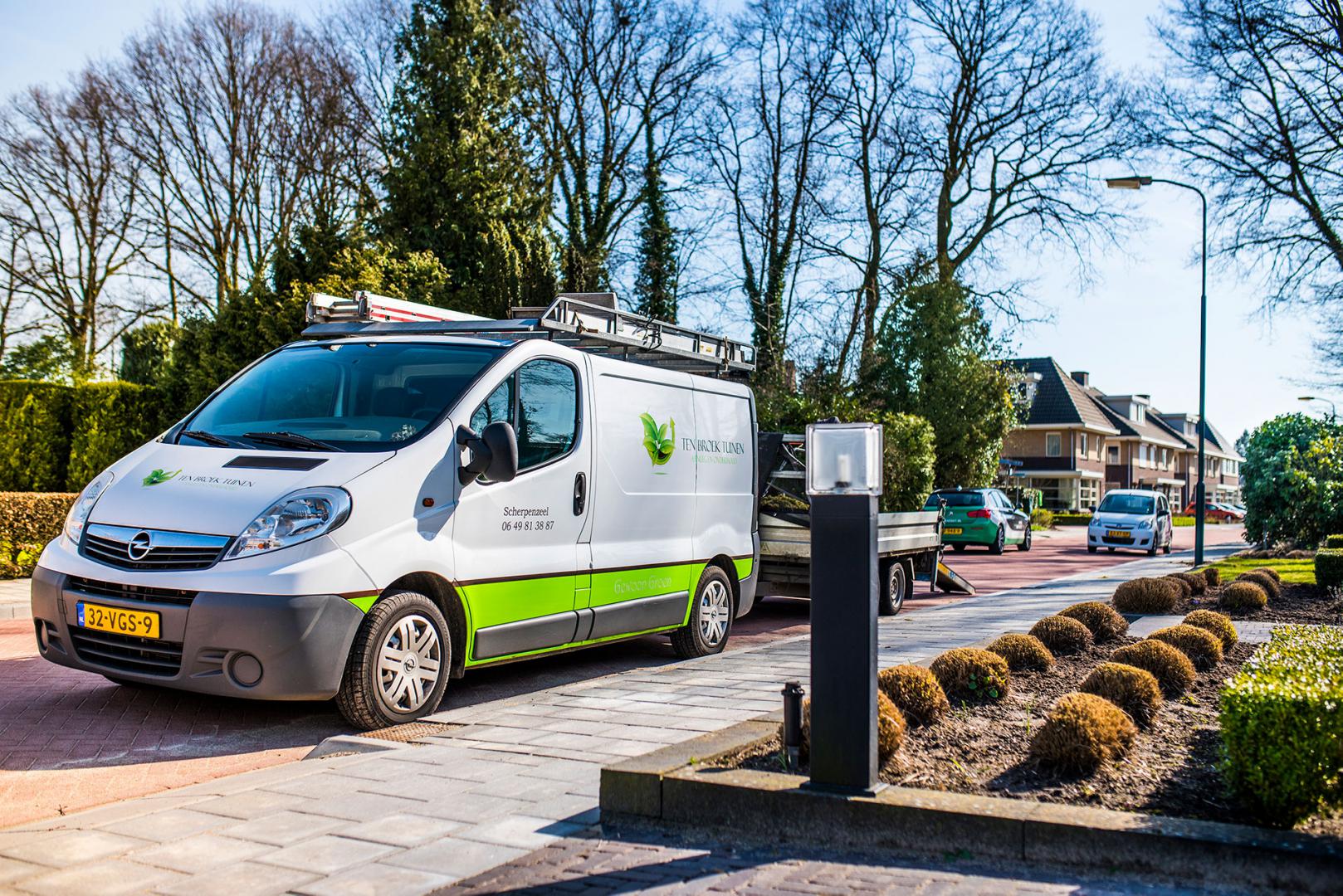 Alles uit handen of juist een helpende hand in uw tuin